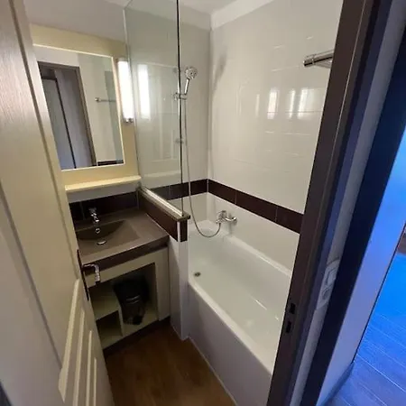 Village Pierre Et Cap Estérel, Vue Et Estérel, Classé 3 étoiles Appartement *