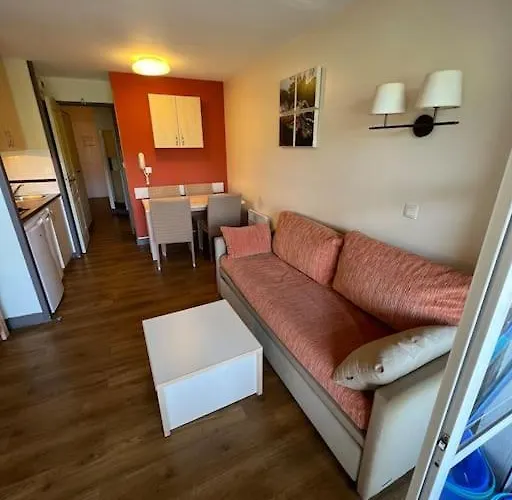 Village Pierre Et Cap Esterel, Vue Et Esterel, Classe 3 Etoiles