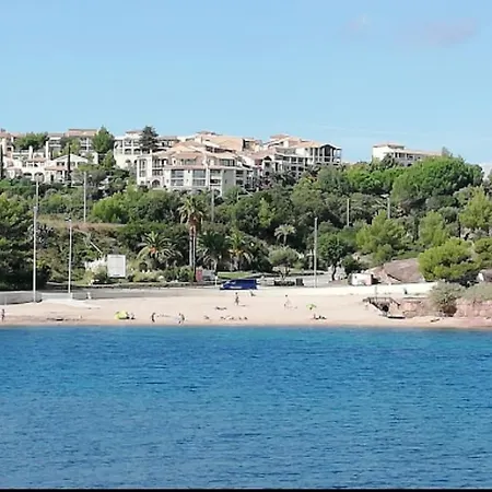 Village Pierre Et Cap Esterel, Vue Et Esterel, Classe 3 Etoiles * Saint-Raphael (Var)