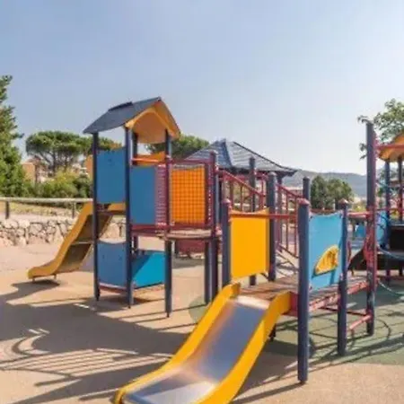 Village Pierre Et Cap Esterel, Vue Et Esterel, Classe 3 Etoiles Apartment