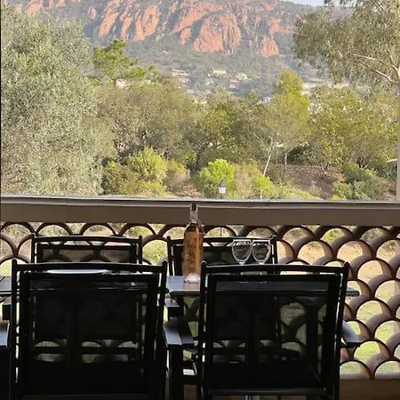 Village Pierre Et Cap Esterel, Vue Et Esterel, Classe 3 Etoiles Apartment