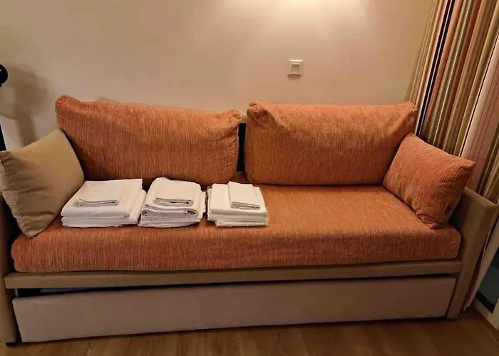 Village Pierre Et Cap Estérel, Vue Et Estérel, Classé 3 étoiles Saint-Raphaël