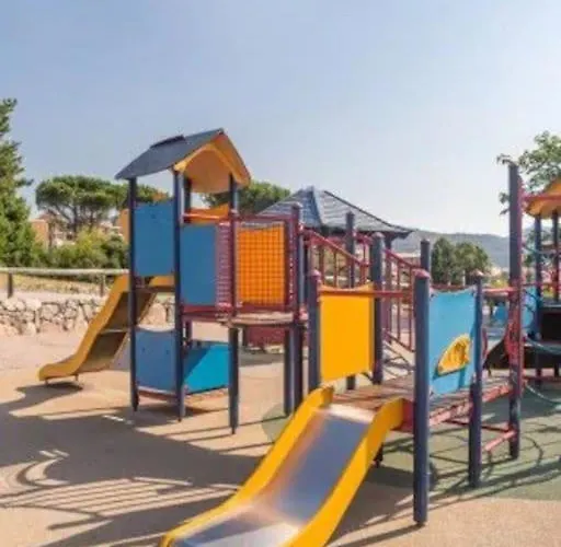 Village Pierre Et Cap Estérel, Vue Et Estérel, Classé 3 étoiles Apartamento